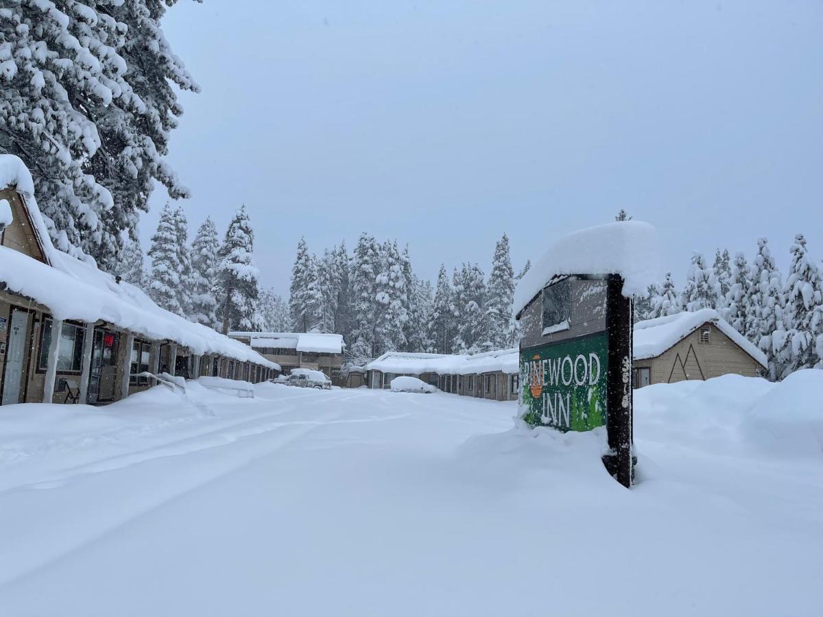 Pinewood Inn サウス・レイクタホ エクステリア 写真