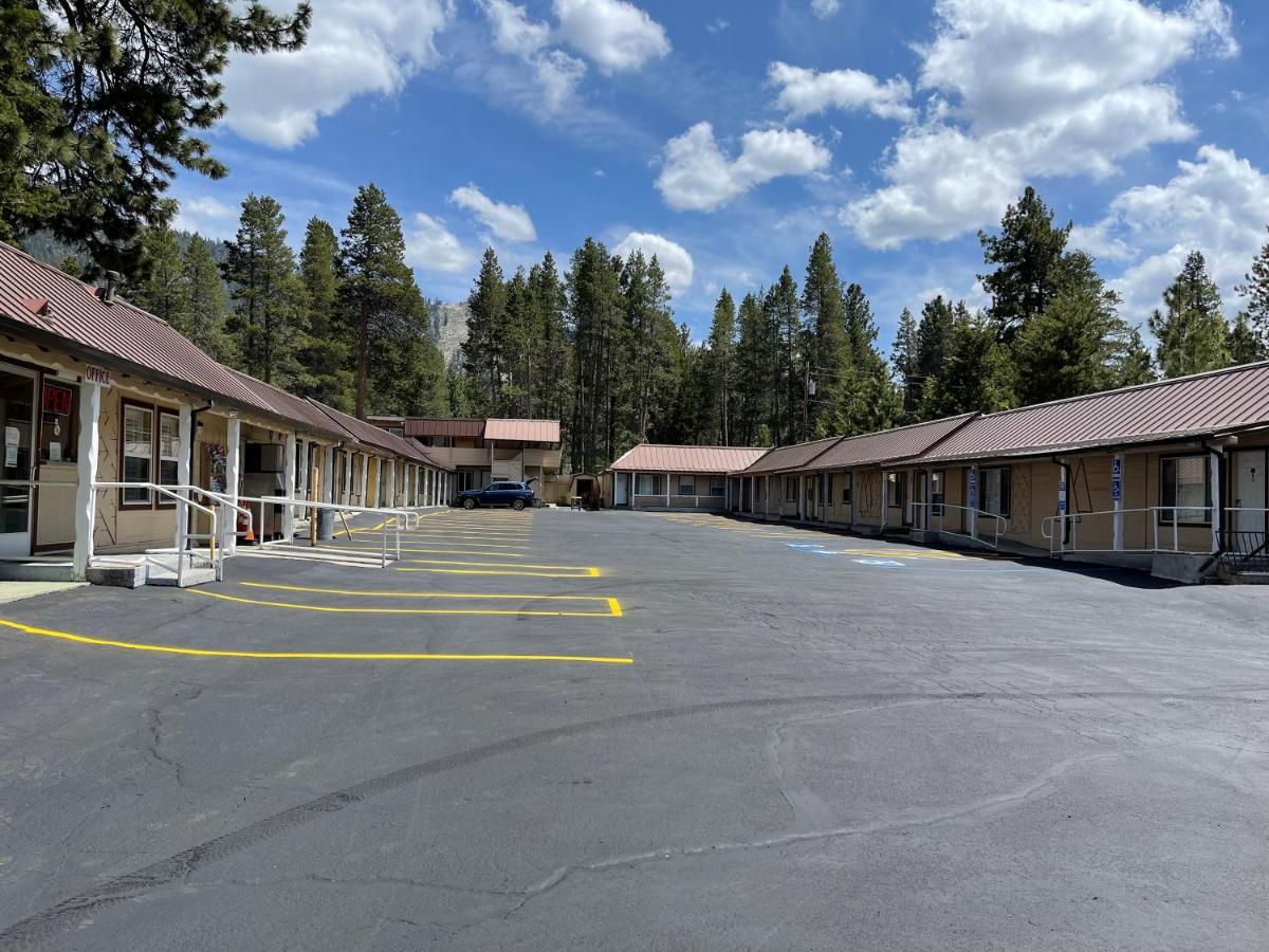 Pinewood Inn サウス・レイクタホ エクステリア 写真