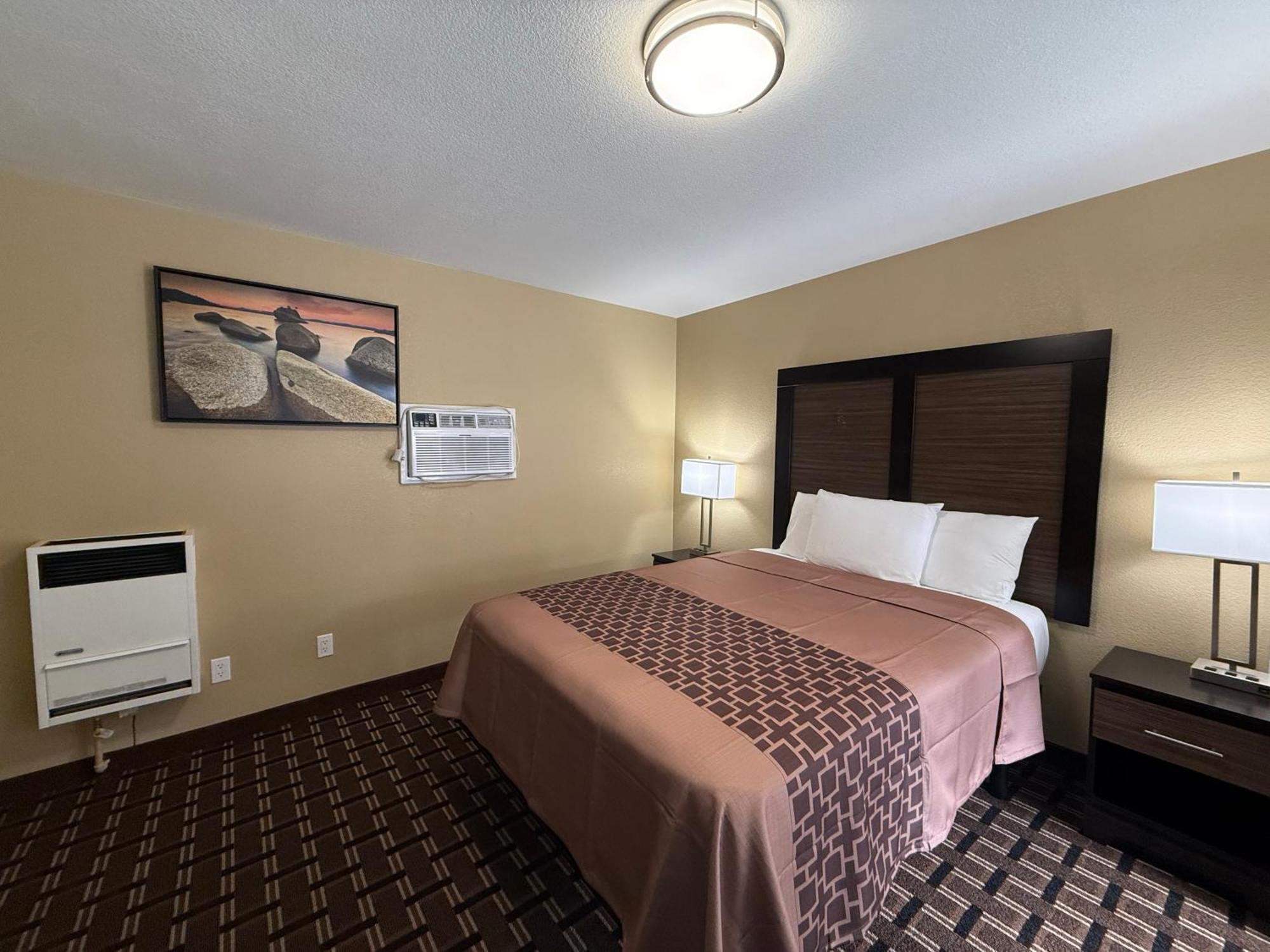Pinewood Inn サウス・レイクタホ エクステリア 写真