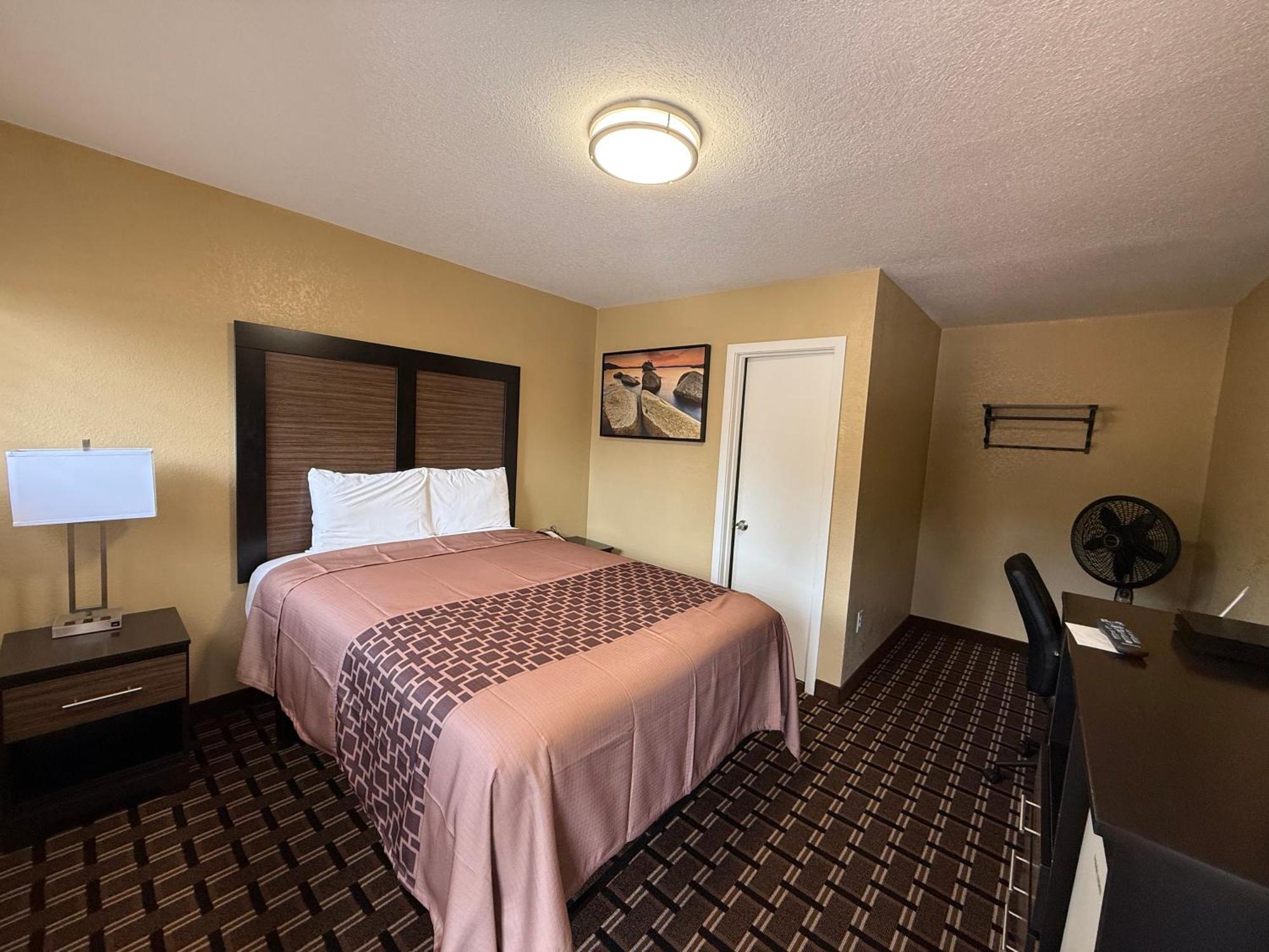 Pinewood Inn サウス・レイクタホ エクステリア 写真
